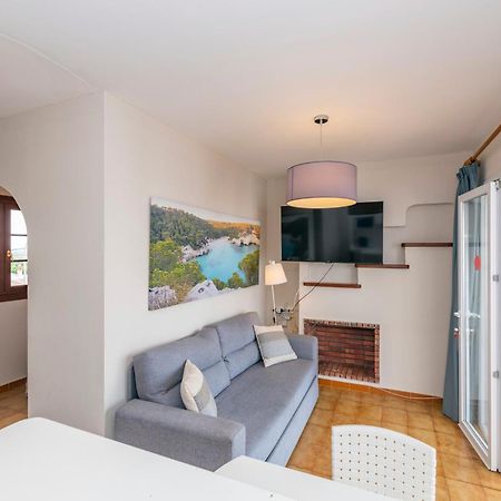 Siesta Mar One Bedroom Apartments Cala En Porter  ภายนอก รูปภาพ