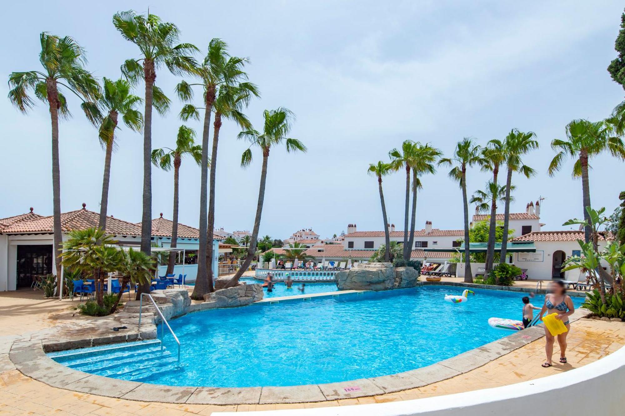 Siesta Mar One Bedroom Apartments Cala En Porter  ภายนอก รูปภาพ